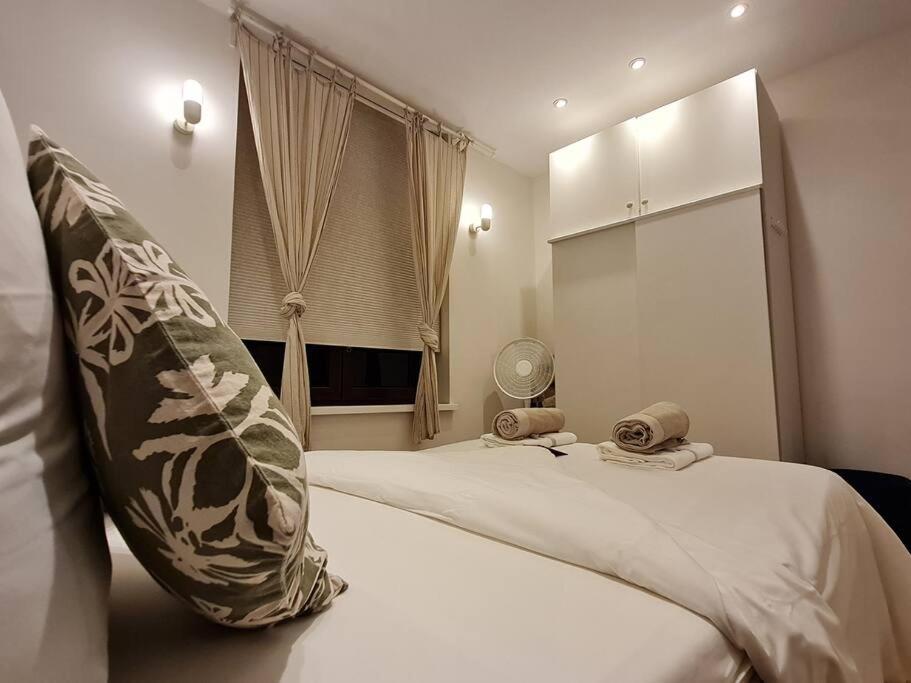 Studio chaleureux & moderne, région bruxelloise photo 3