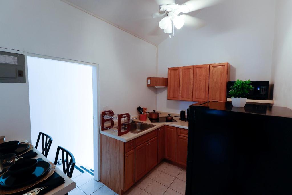 C&D Residential Penthouse photo 2