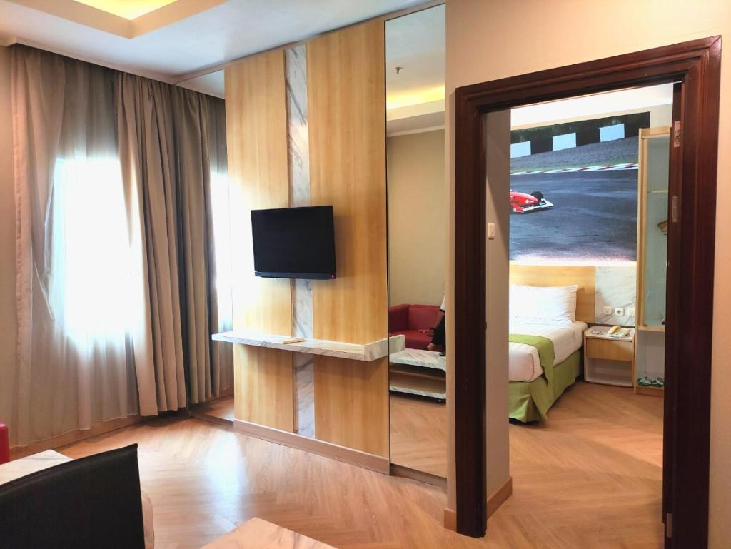 Lorin Syariah Hotel Sentul photo 3