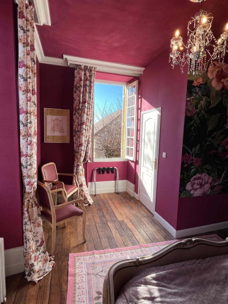 Maison de Mags & Mags Marie Antoinette Room photo 4