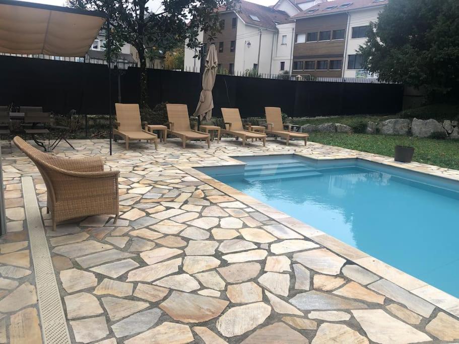 Appartement avec piscine photo 2