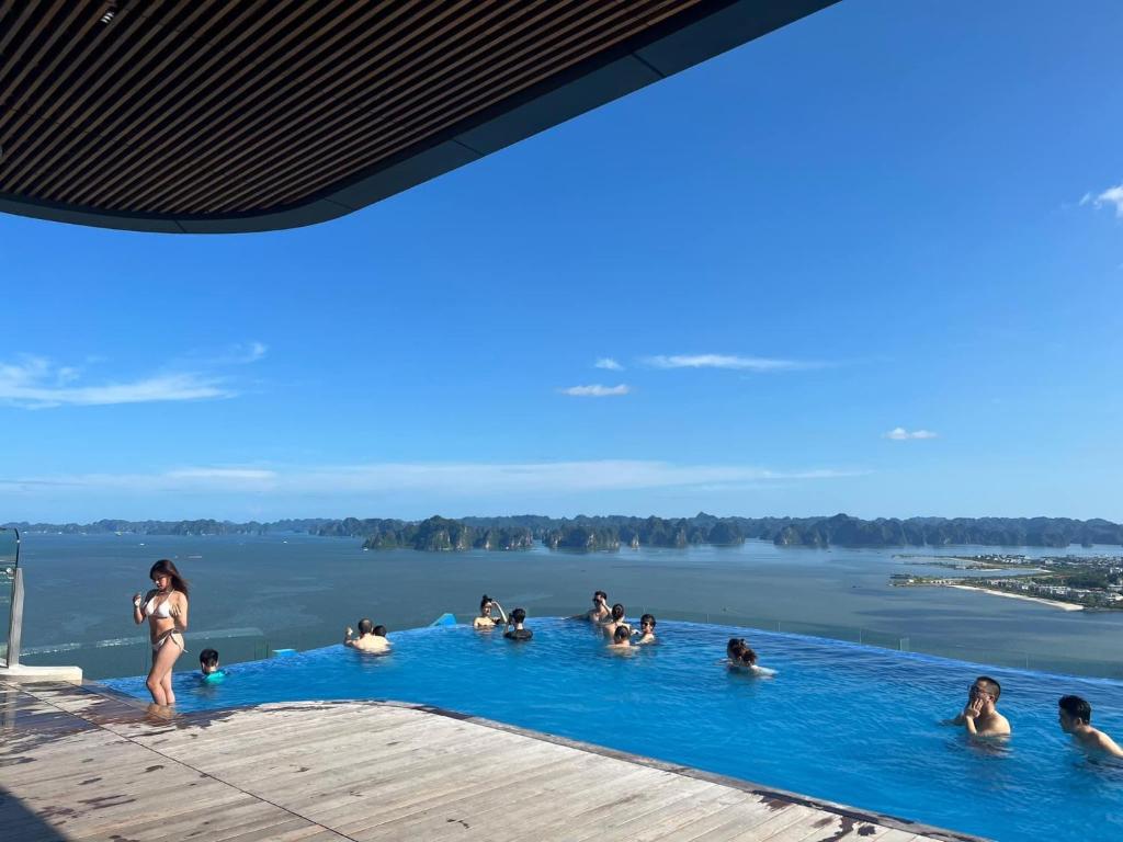 Khách sạn A LaCarte Hạ Long Bay, ngay mặt biển, miễn phí bể bơi