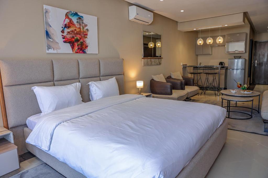 PLAYA DEL PACHA Suites Hotel photo 2