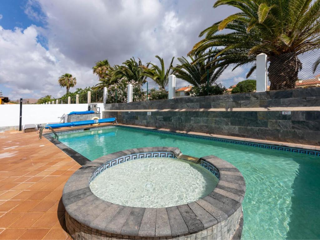 PRIMERA LUXURY HOUSE photo 3