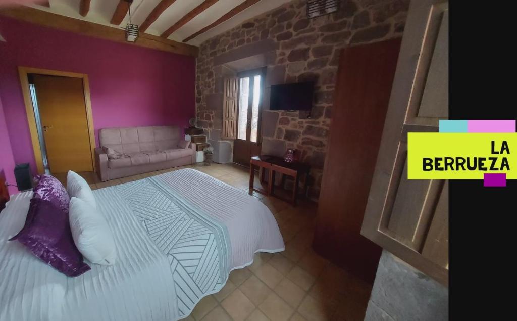 Hostal Rural Ioar photo 4