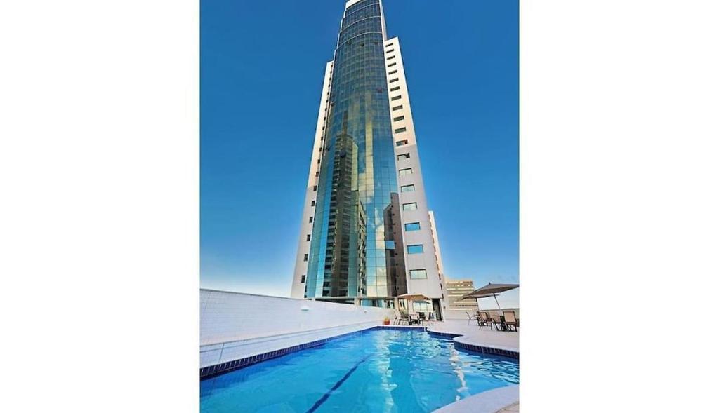 Beach Class Executive