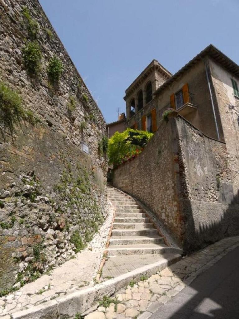 Scappo in Umbria, la Loggia photo 2