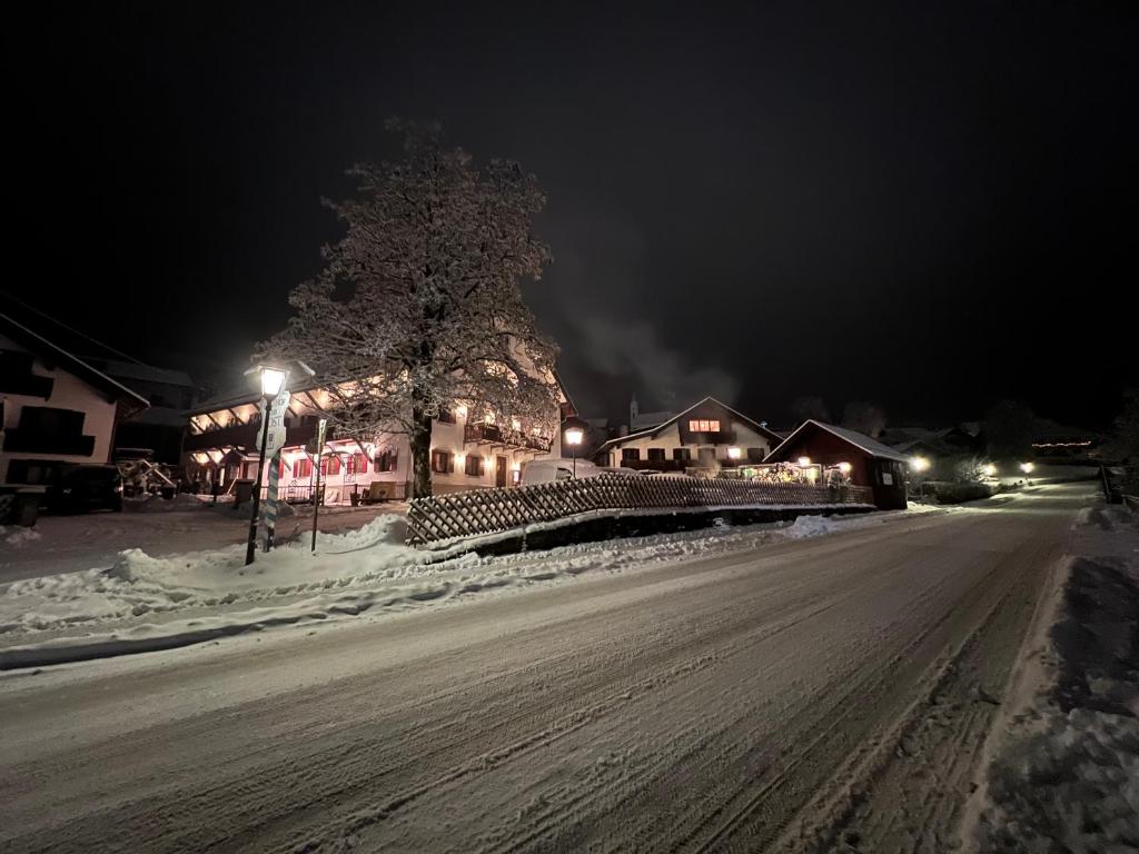 Gasthof zur Post Saulgrub photo 4