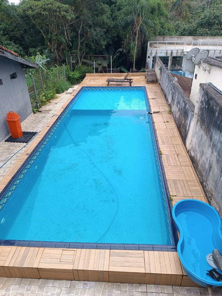 Casa com piscina e Bilhar