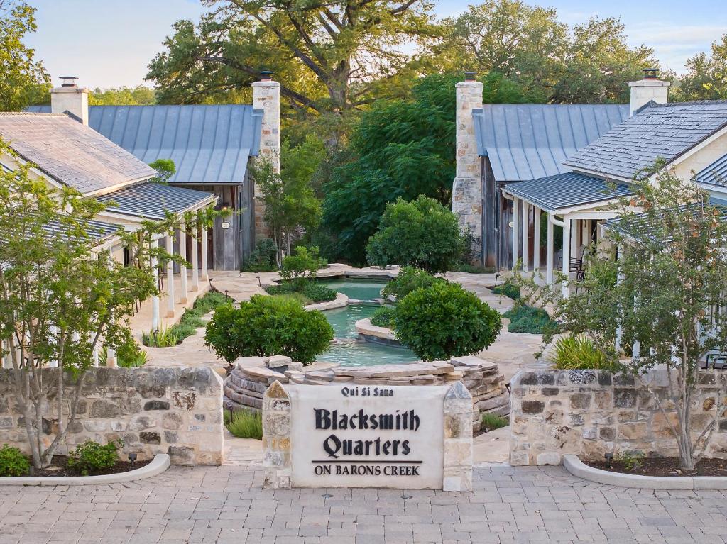 Blacksmith Quarters image