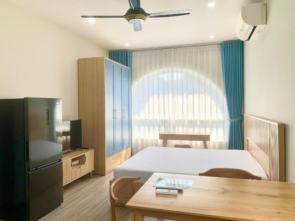 Quiet Hidden Gem by the beach