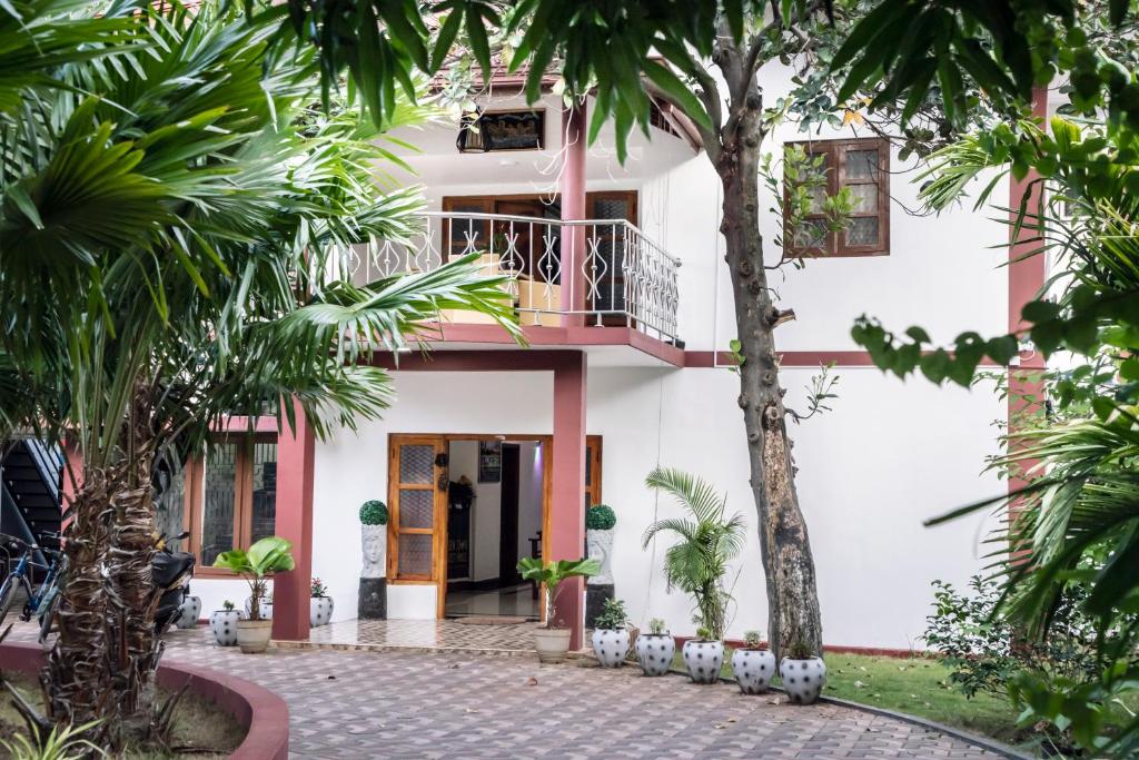 Golden Star Guest House photo 1