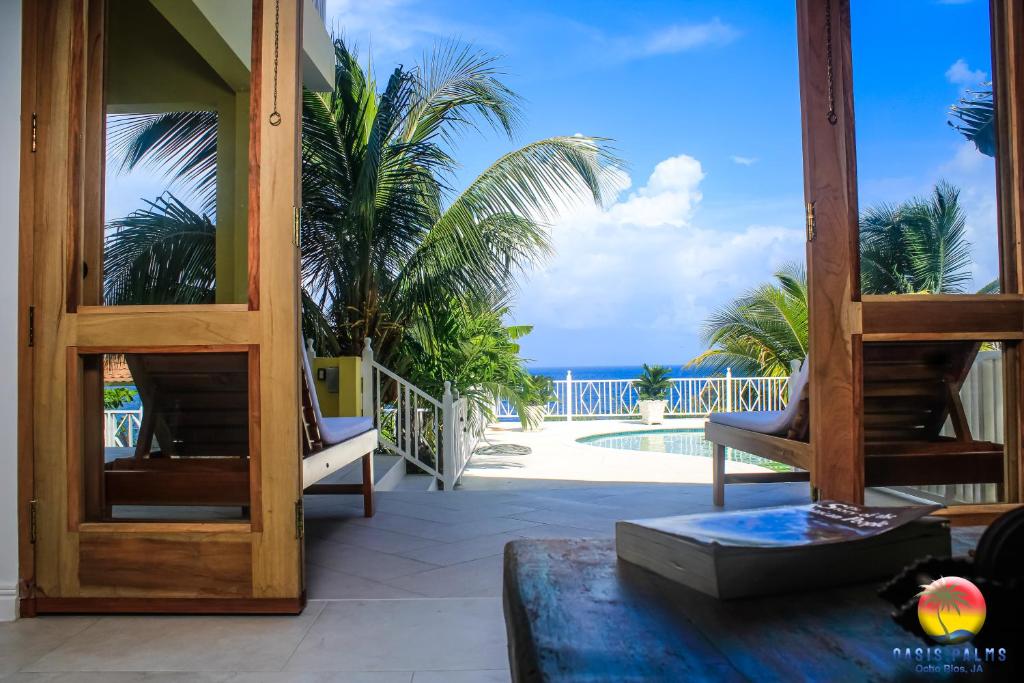Oasis Palms Luxury Villa photo 3