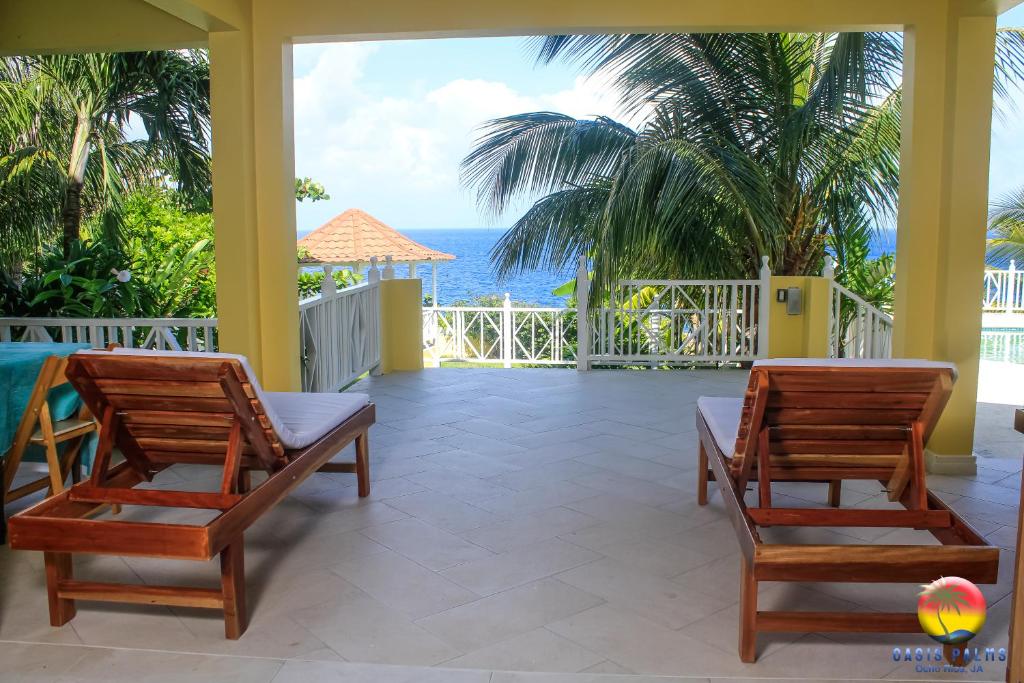 Oasis Palms Luxury Villa photo 4