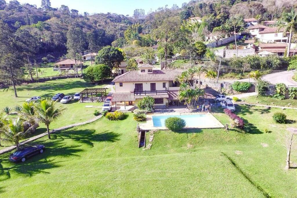 Sítio com 3 suítes +3 quartos, campo e piscina. photo 2