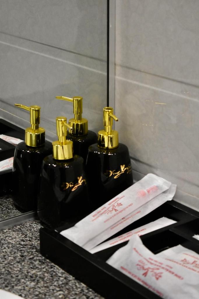 Cụm Khách sạn Đông Xuyên