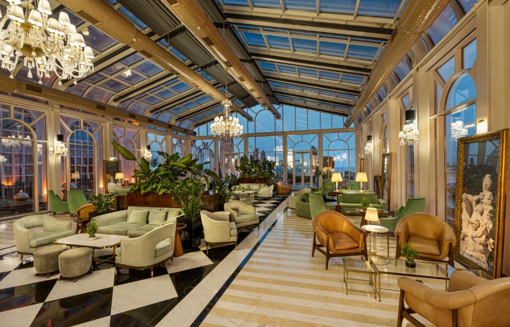 Kaya Palazzo Resort & Casino photo 2