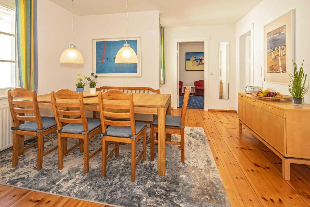 Tarnowskis Remise Villa Seeblick, nur 50m zum Strand, WLAN
