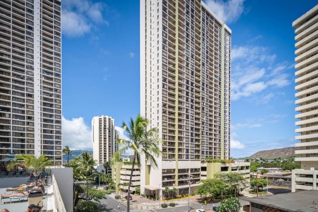 Aston Waikiki Sunset image