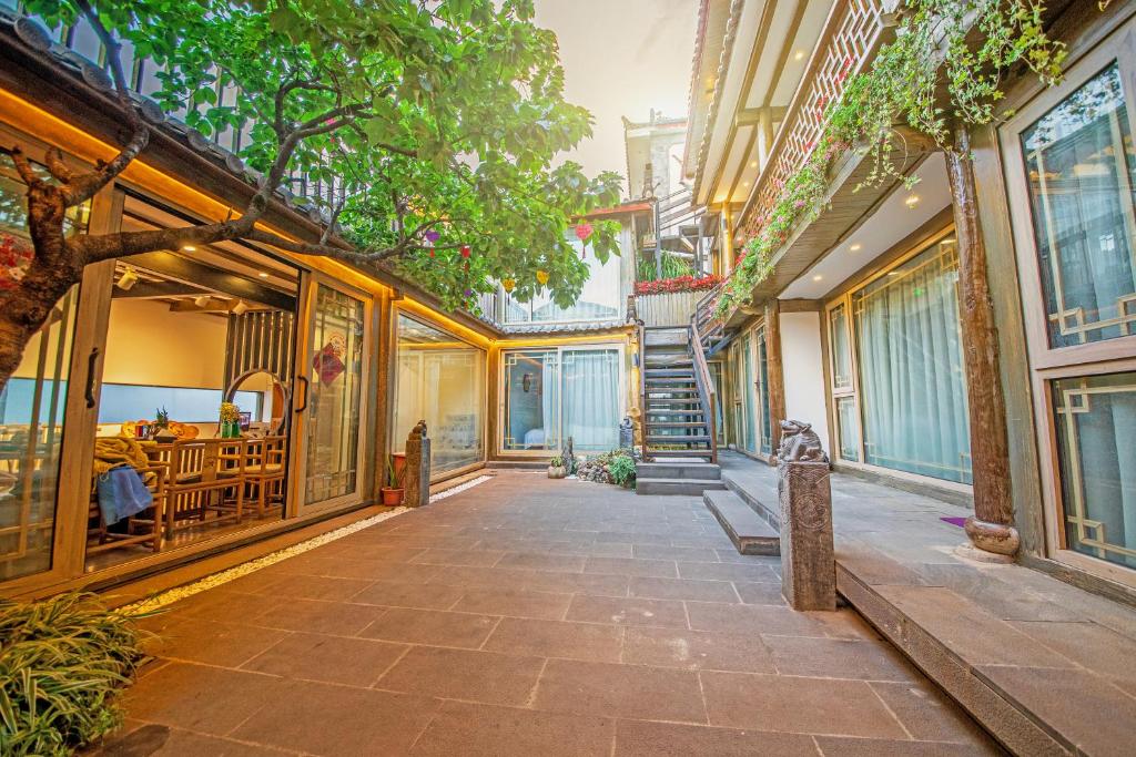 Lijiang View Holiday Inn photo 3