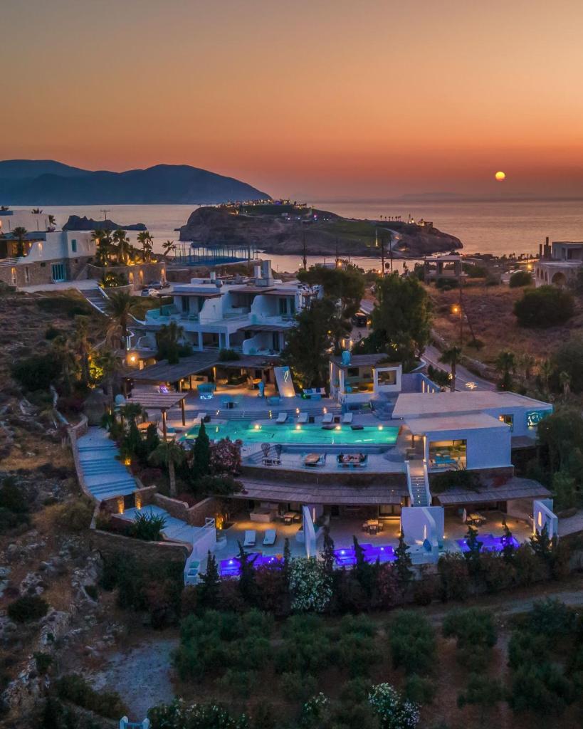 Agalia Luxury Suites
