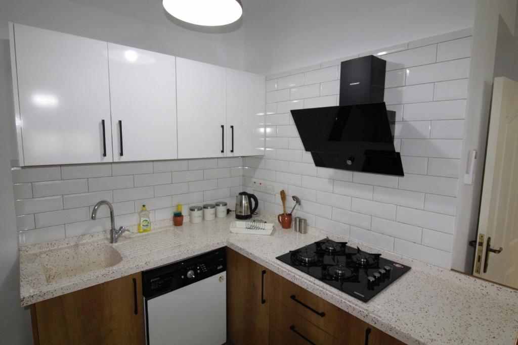 Frida's 2 bedroom Apartments Famagusta City Centre photo 2