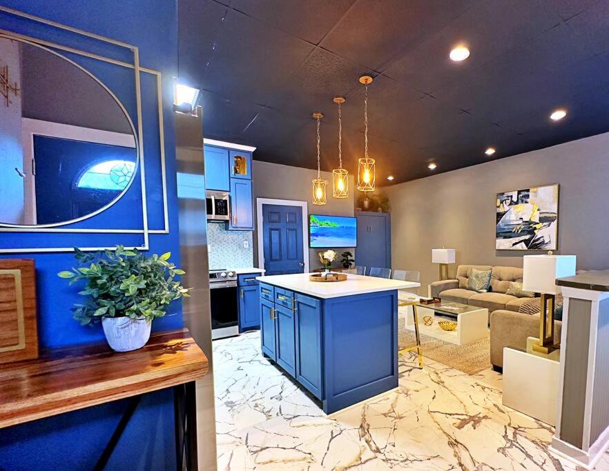 The Q Loft Galveston image