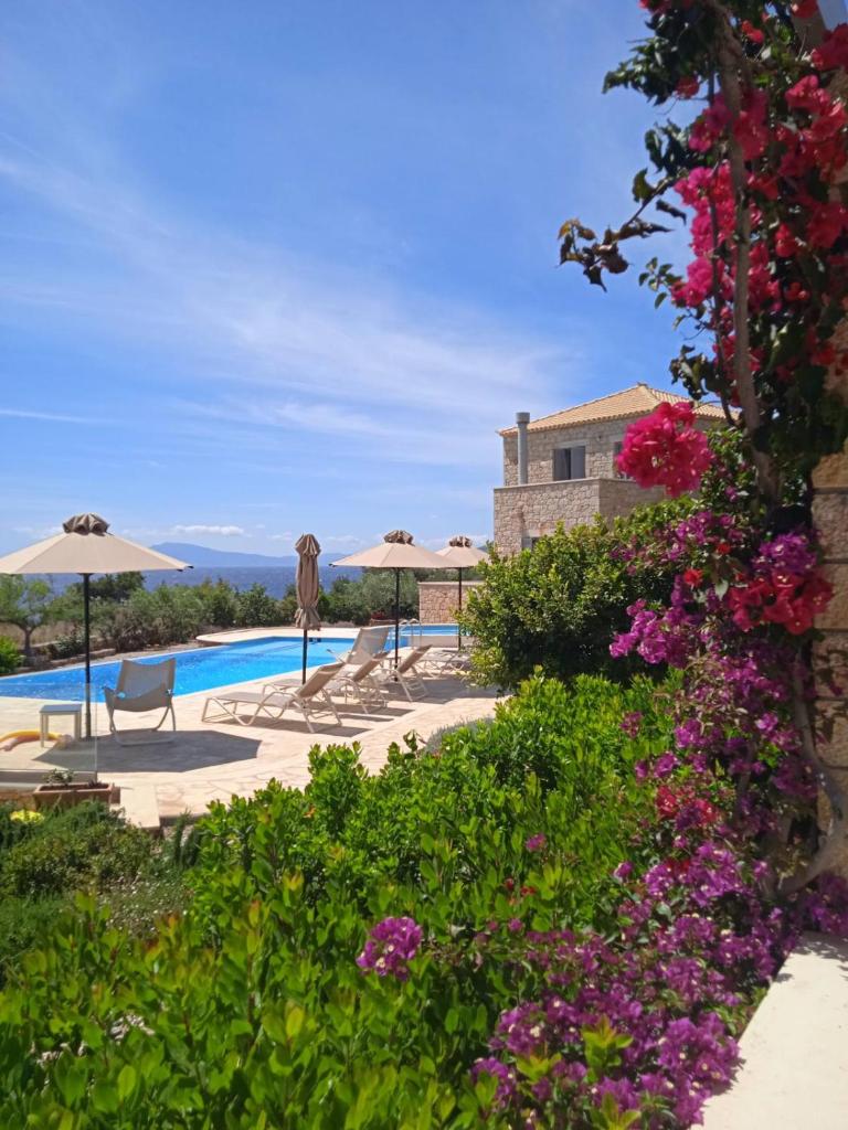 Mythos Villas photo 4