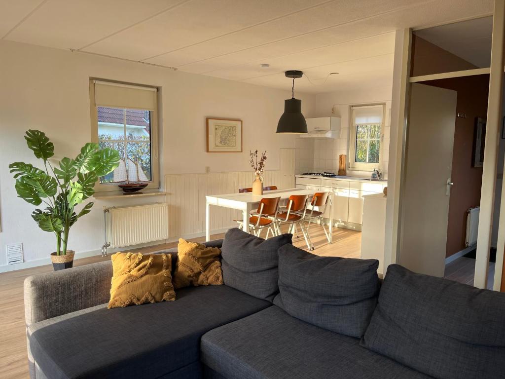 Vakantiewoning 'Eysinga State' photo 1