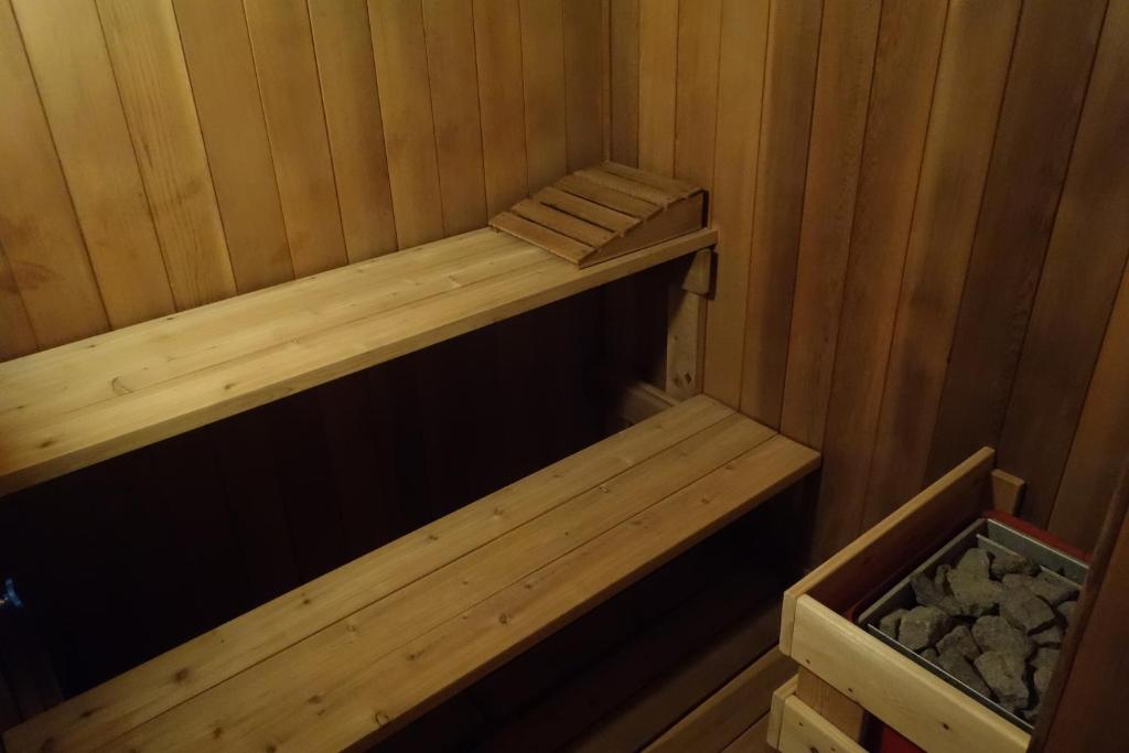 The Nest in the Forest Bed and Breakfast (Hot tub and Sauna) photo 4
