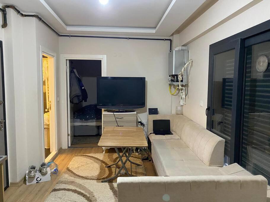 1+1 hasanağa parkına 1 dk , merkezi konum