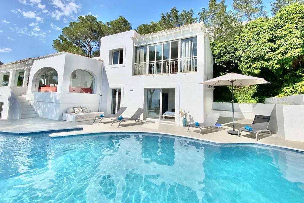 Villa with Amazing views over the Hill photo 3