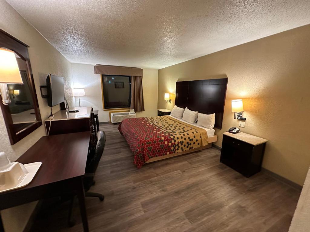 Econo Lodge Scranton near Montage Mountain photo 2