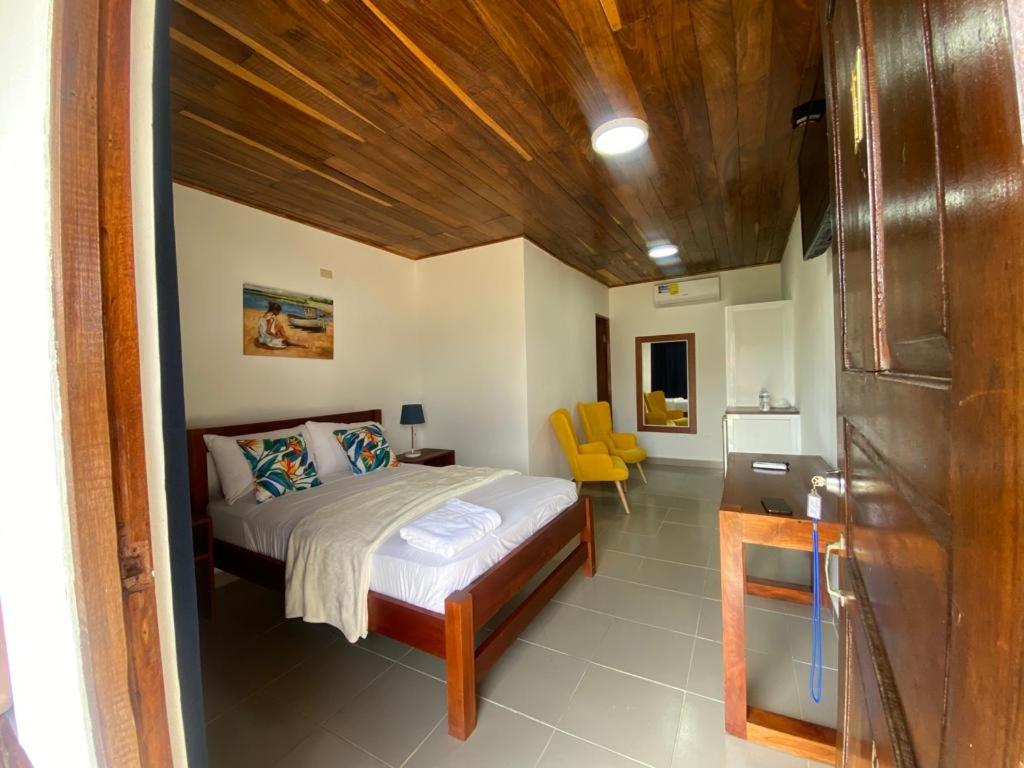 Hotel Candy Rose photo 1