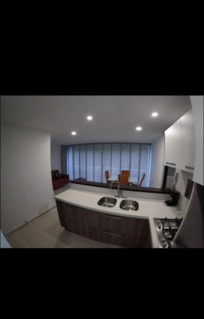 Hermoso y tranquilo apartasuite photo 3