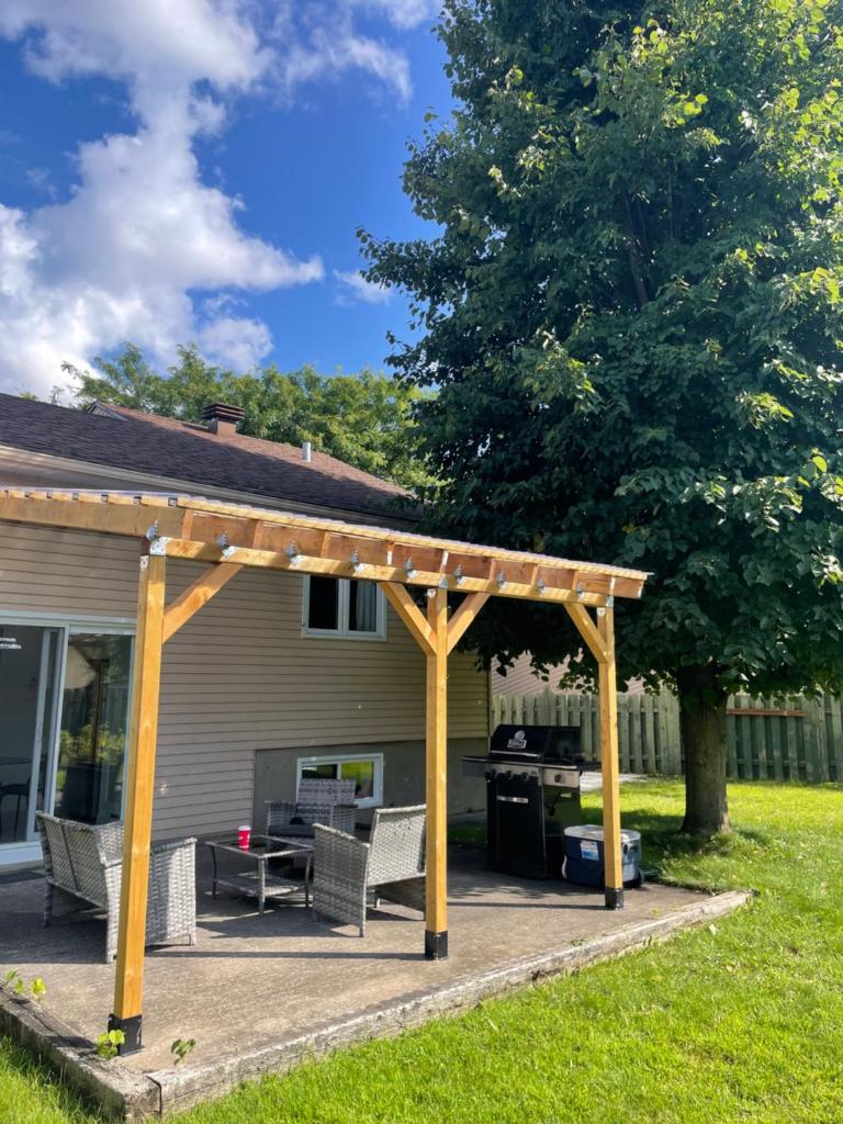 Beautiful Renovated House Laval photo 1