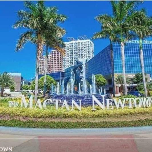 Mactan Newtown Boulevard by FJCIVO photo 1