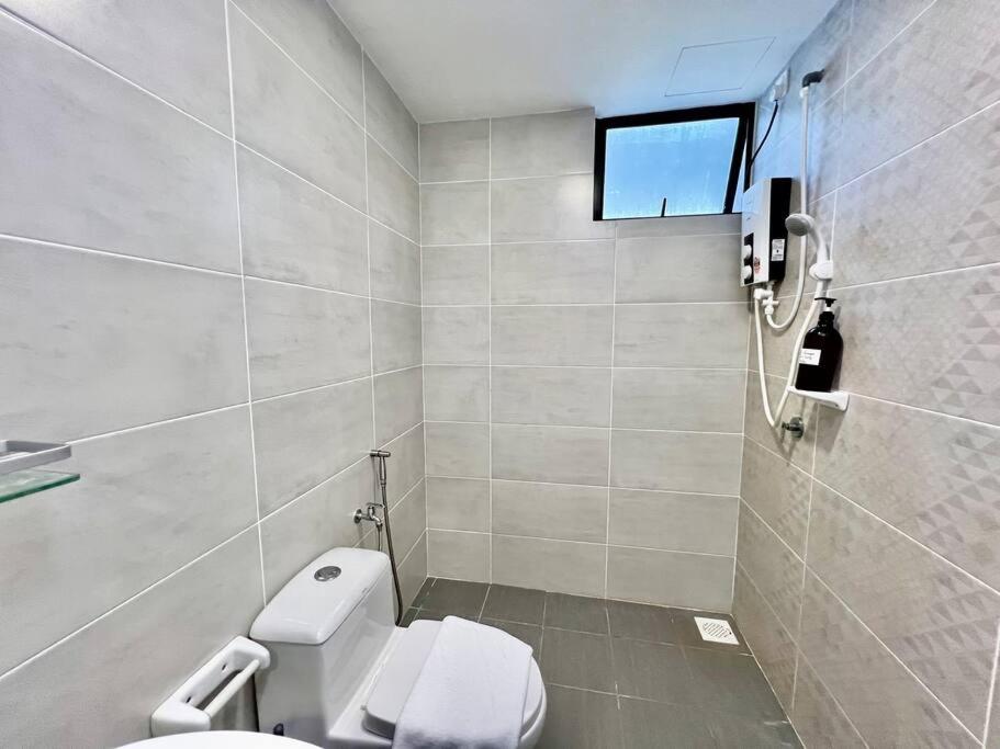 Puteri Front Beach Resort Studio Melaka 4pax/1park photo 2