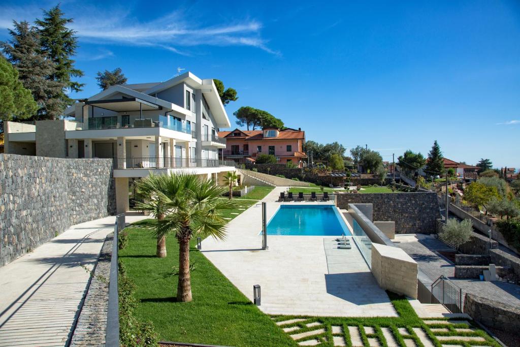 Villa Rita Pool & Spa photo 2