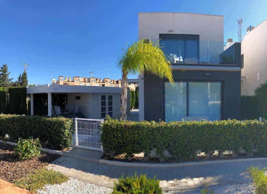 Villa Tindra photo 3