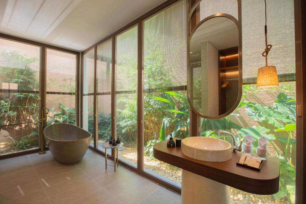 Mandala Retreats Kim Bôi