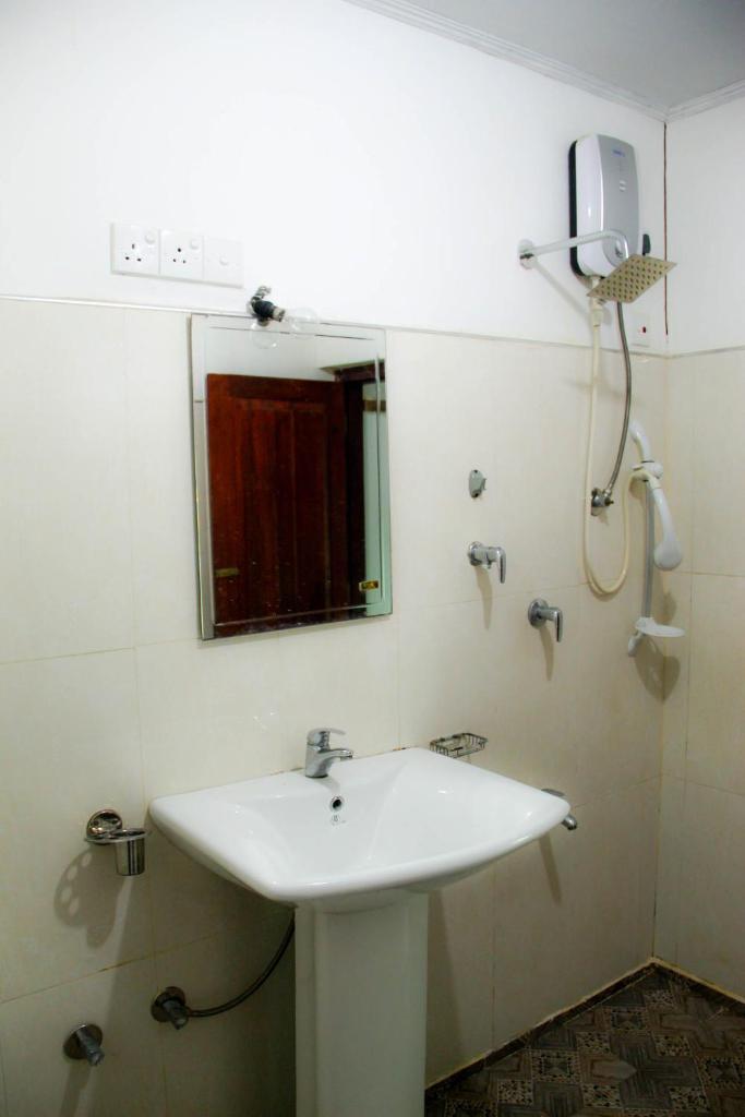 Brenly B Bungalow photo 1