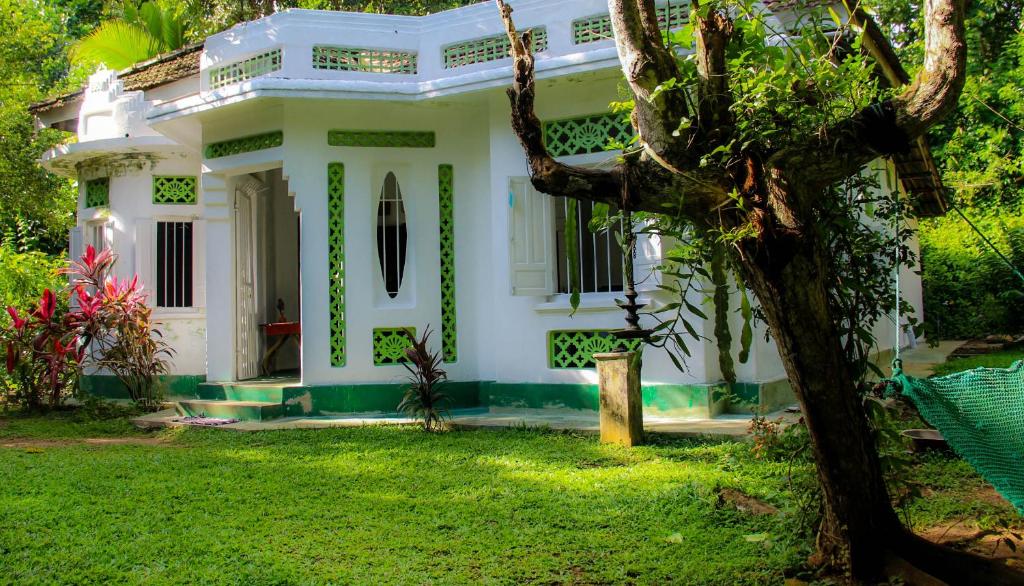 Brenly B Bungalow photo 4