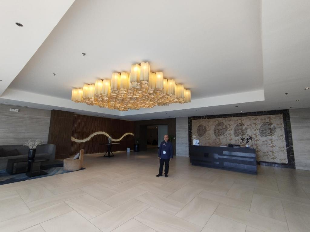 Mactan Newtown Beach Condo by FJCIVO photo 2