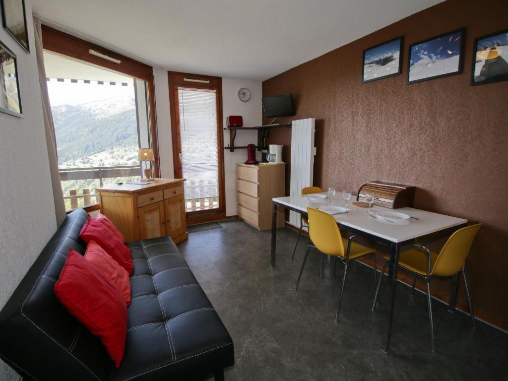 Appartement Saint-François-Longchamp, 2 pièces, 6 personnes - FR-1-635-29