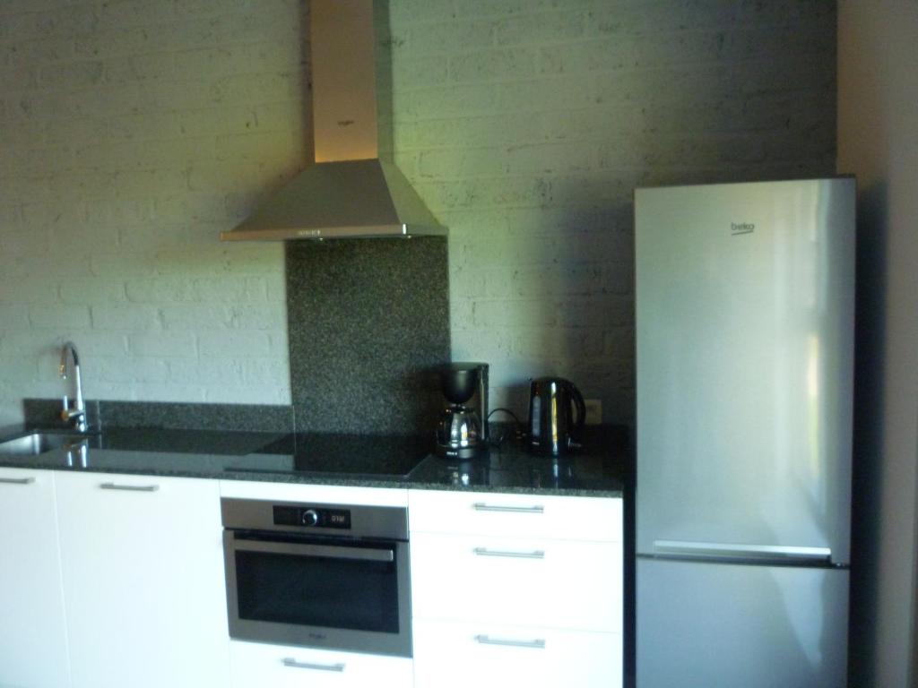 De Hoog Velden 15 photo 3