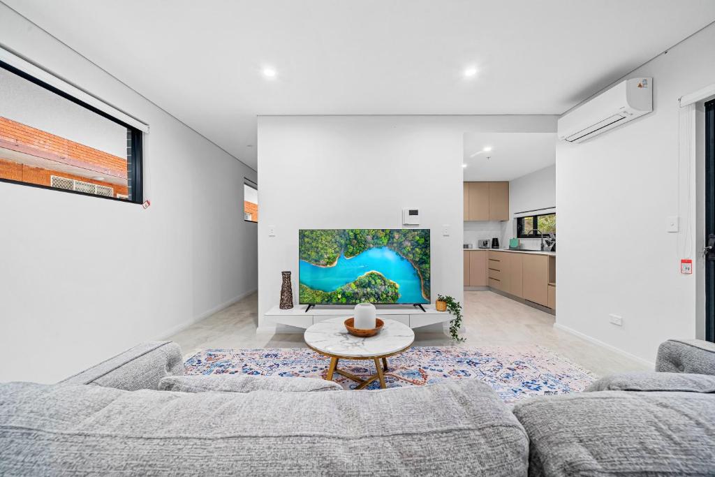 Urban Oasis in Heart of Homebush photo 3
