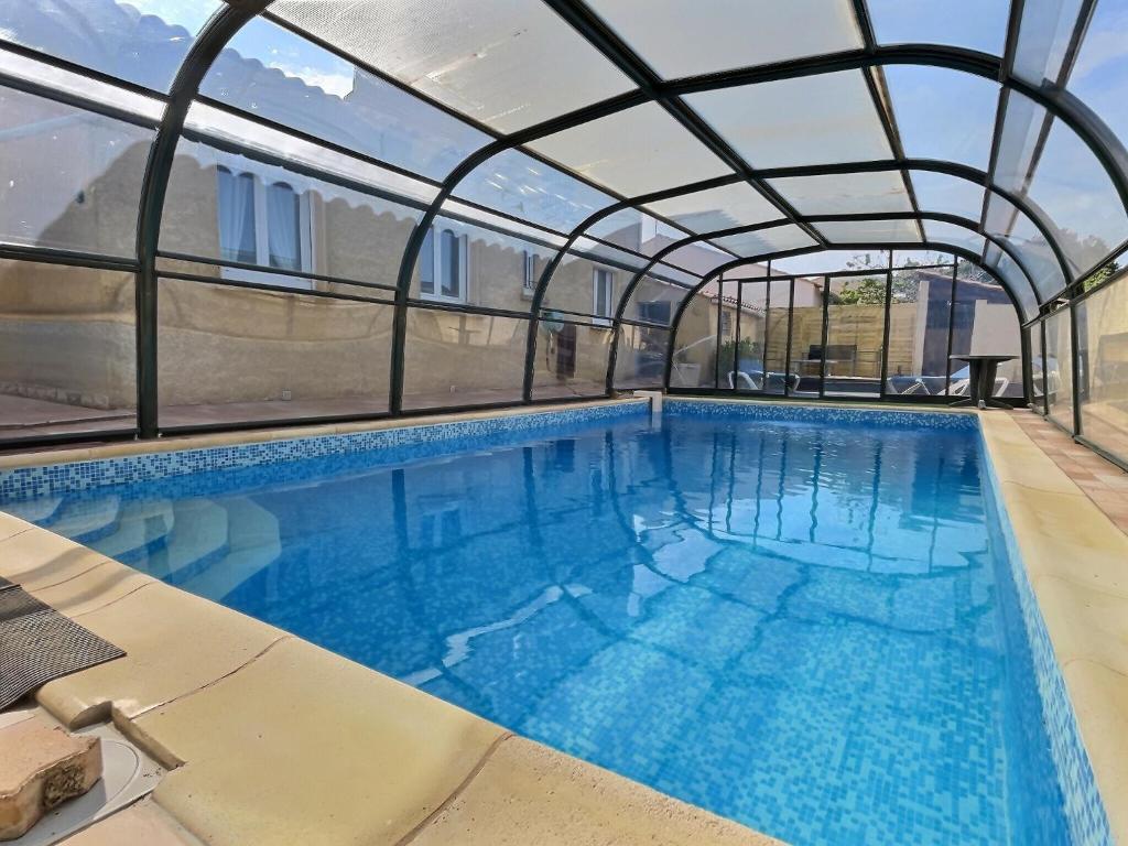 Villa avec piscine à 10 min des plages. photo 3
