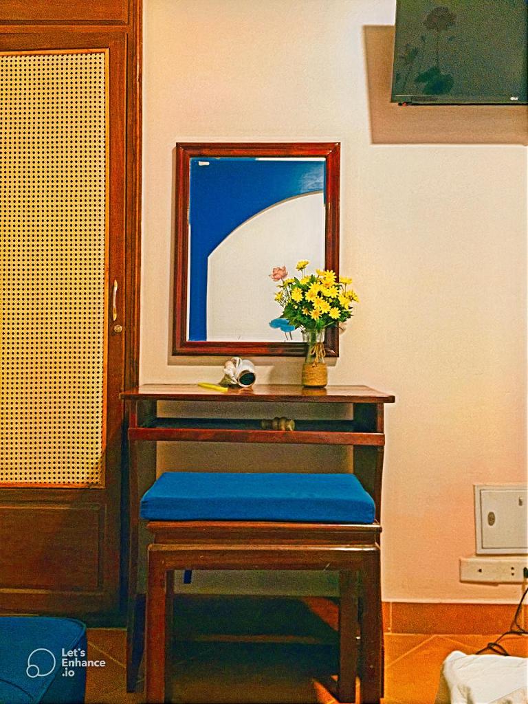 Hue Pink Lotus Hotel