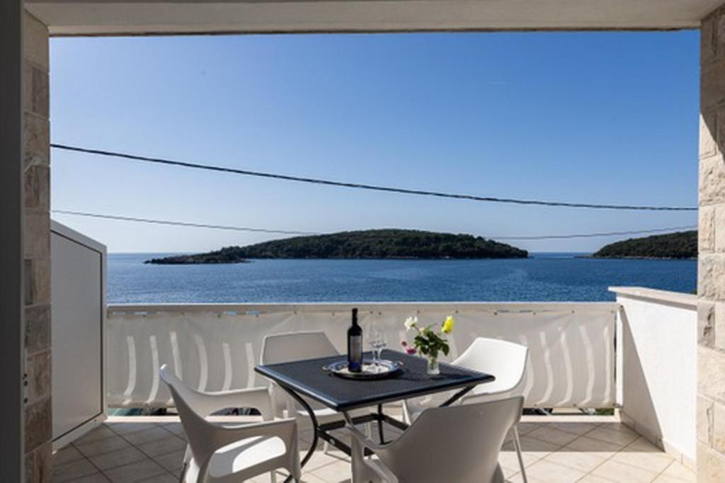 House Rasica photo 2